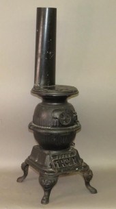 TOY CAST IRON POTBELLIED STOVE