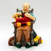 TOYMAKER HN2250 - ROYAL DOULTO