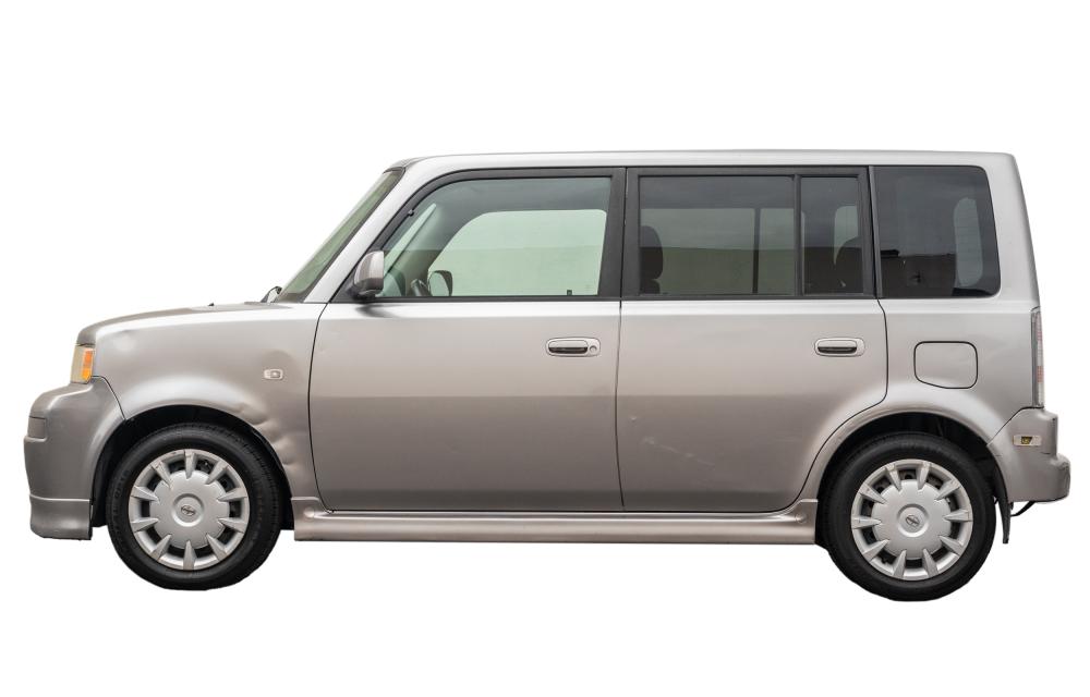 TOYOTA SCION2006; Provenance: