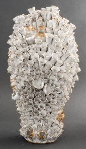 TOZAI MODERN BARNACLE CERAMIC