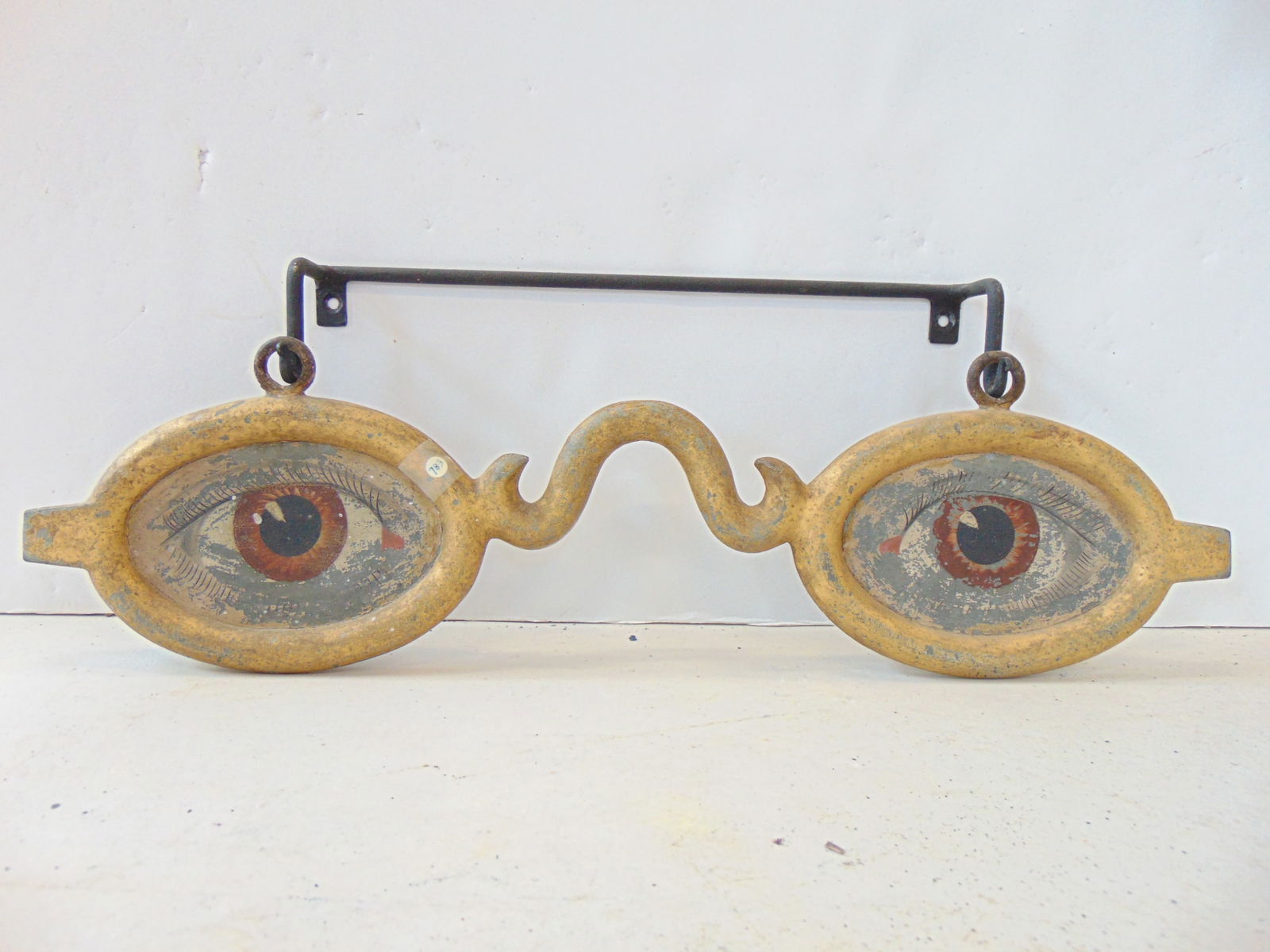 TRADE SIGN, DOUBLE SIDED OPTICAL