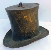 TRADE SIGN HAT MAKER, LARGE TI