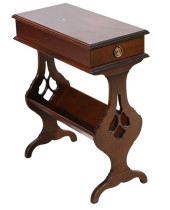 TRADITION HOUSE HAND CARVED EN