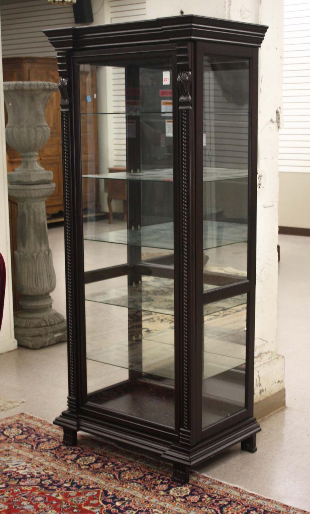 TRADITIONAL STYLE DARK WOOD AND