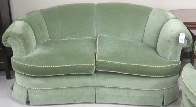TRADITIONAL STYLE GREEN VELVET