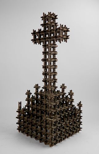 TRAMP ART 'CROWN OF THORNS'