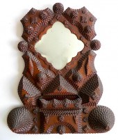 TRAMP ART HANGING COMB CASETra