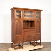 TRANSITIONAL ARTS & CRAFTS OAK