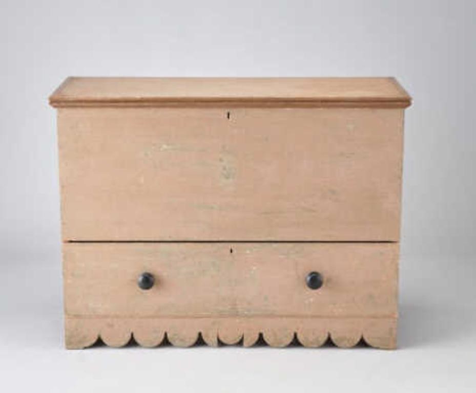 TRANSITIONAL CHESTA pine