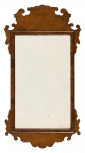 TRANSITIONAL CHIPPENDALE MIRRO