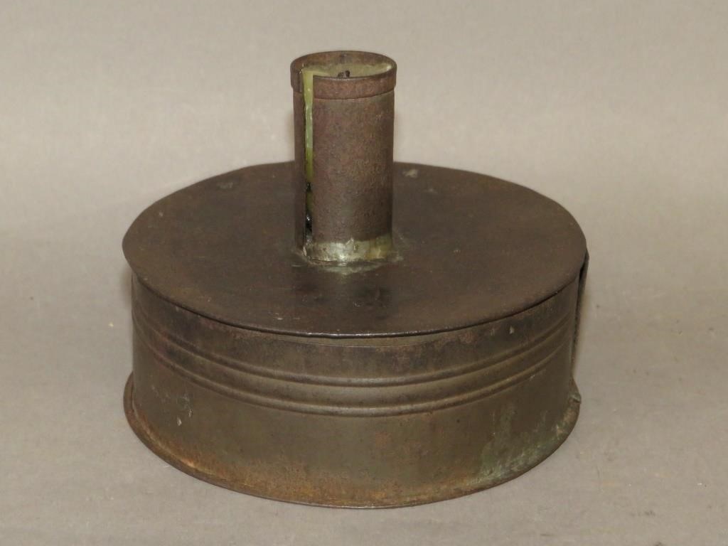TRAVELER'S TIN TINDER BOX/CANDLE