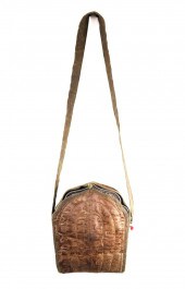 TRAVELING TIBETAN ALTAR BOXAnt