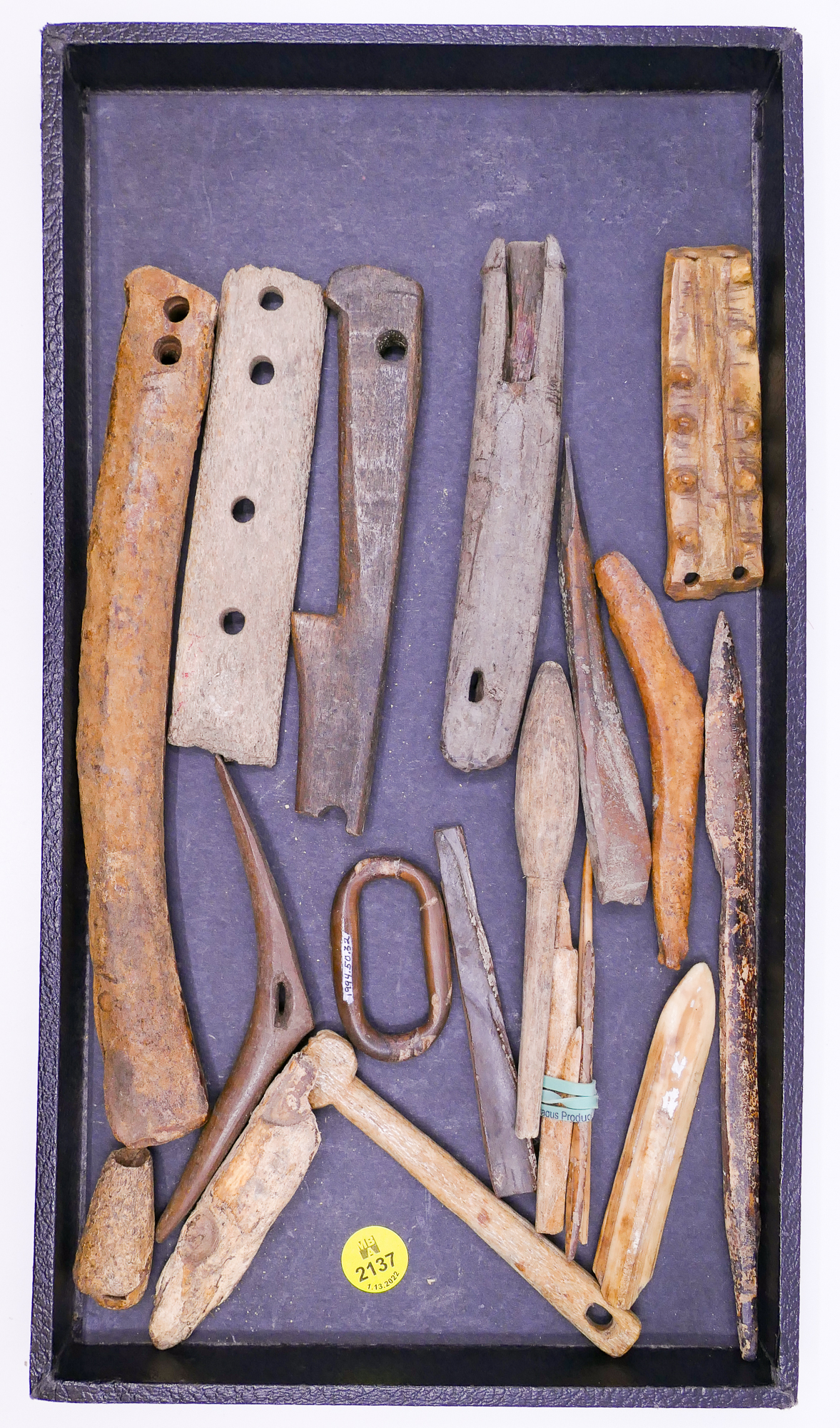Tray 20pc Antique Eskimo Bone