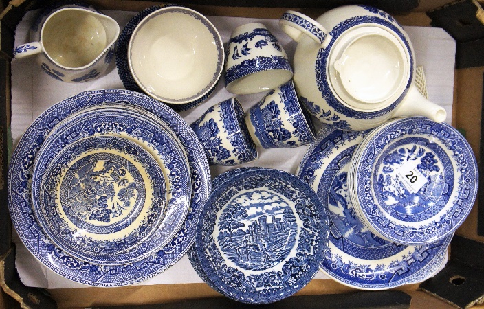 Tray comprising British Anchor