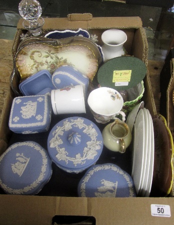 Tray comprising Wedgwood Jasperware