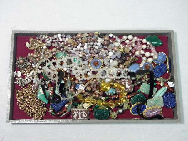 Tray lot of assorted ladies costume