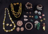 TRAY LOT OF ESTATE COSTUME JEW