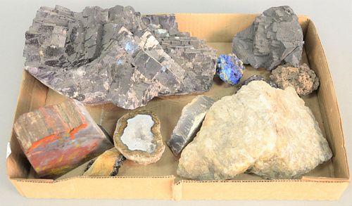 TRAY LOT OF ROCK SPECIMENS TO