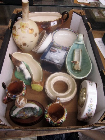 Tray to include Vases Hornsea