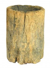 TREE TRUNK CARVED BARREL, PRIM