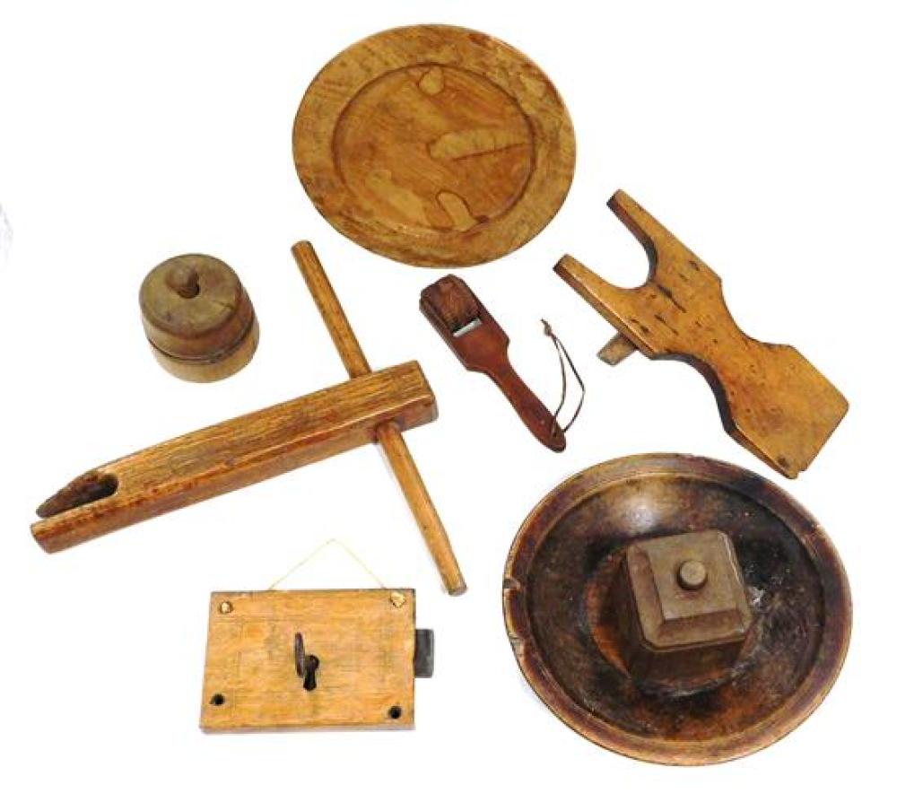 TREENWARE, EIGHT PIECES,