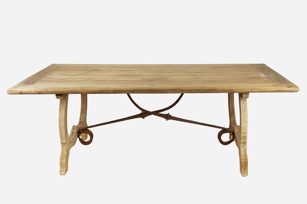TRESTLE BASE TABLEpine with iron