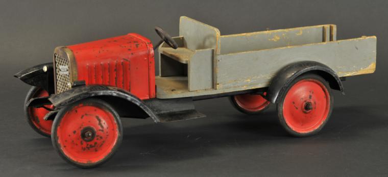 TRI-ANG CEBASO MILK TRUCK c. 1930's