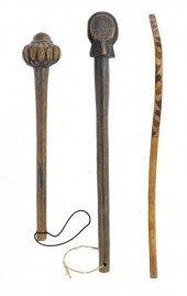 TRIBAL ART. A WOOD THROWING CL