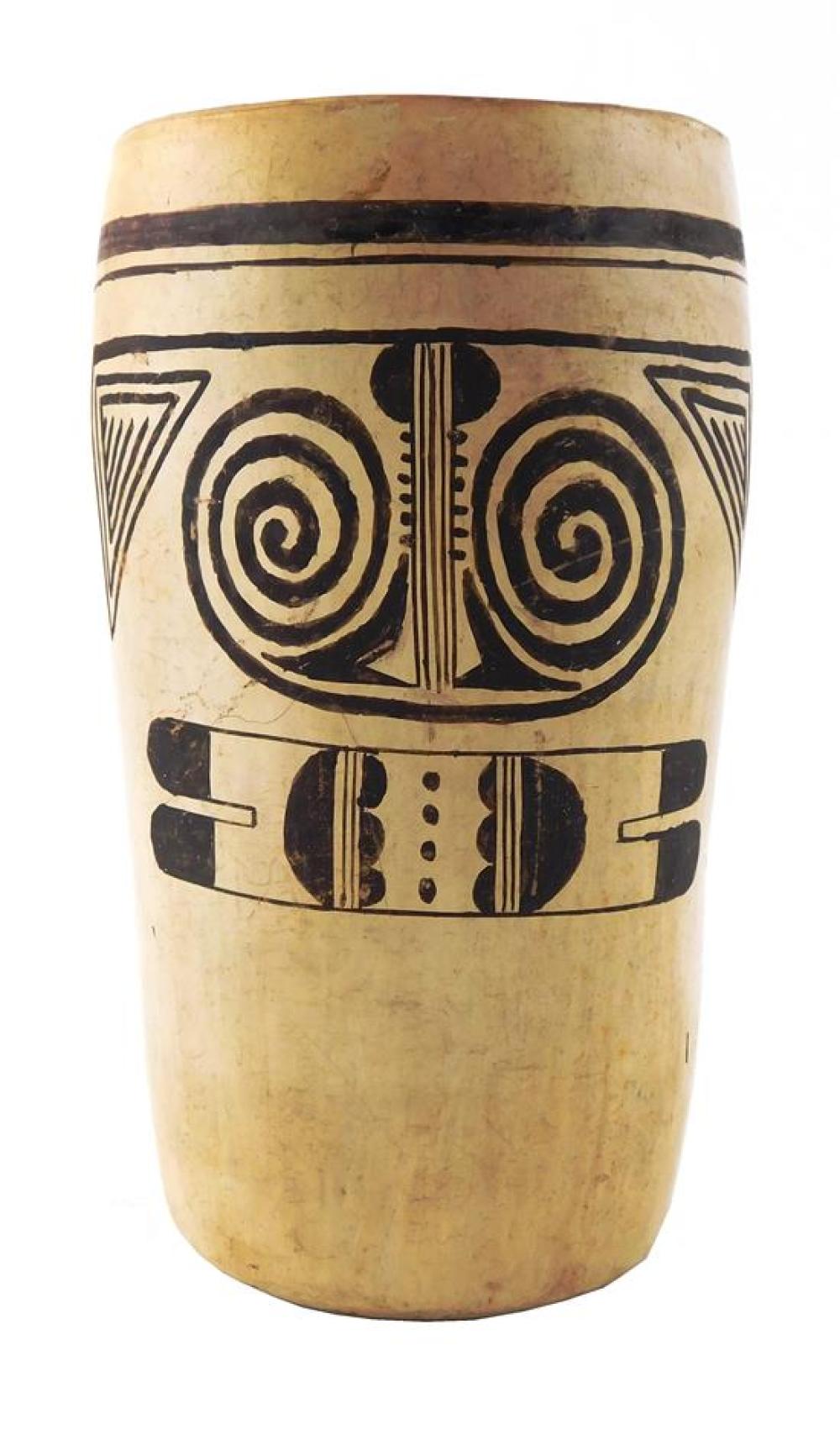 TRIBAL: NATIVE AMERICAN POTTERY