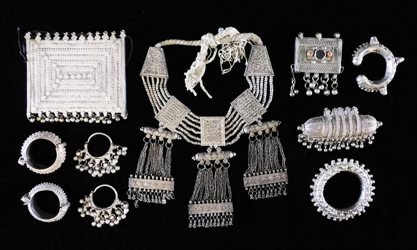 TRIBAL: NINE PIECES OF BEDOUIN