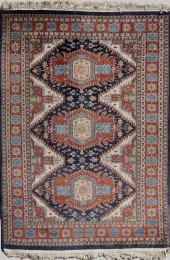 TRIBAL THREE MEDALLION WOOL RU