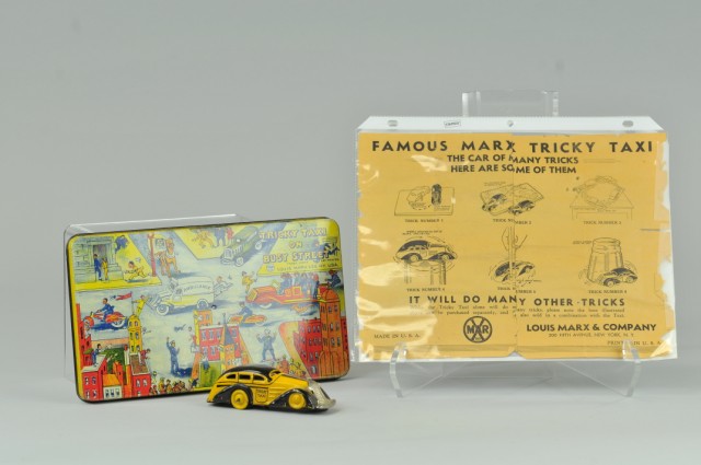 TRICKY TAXI ON BUSY STREET Marx