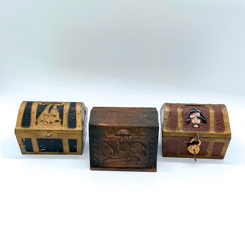 TRIO VINTAGE PIRATE METAL MONEY