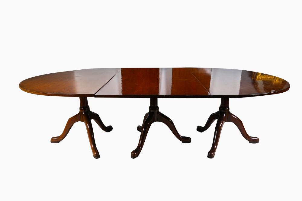 TRIPLE PEDESTAL MAHOGANY DINING