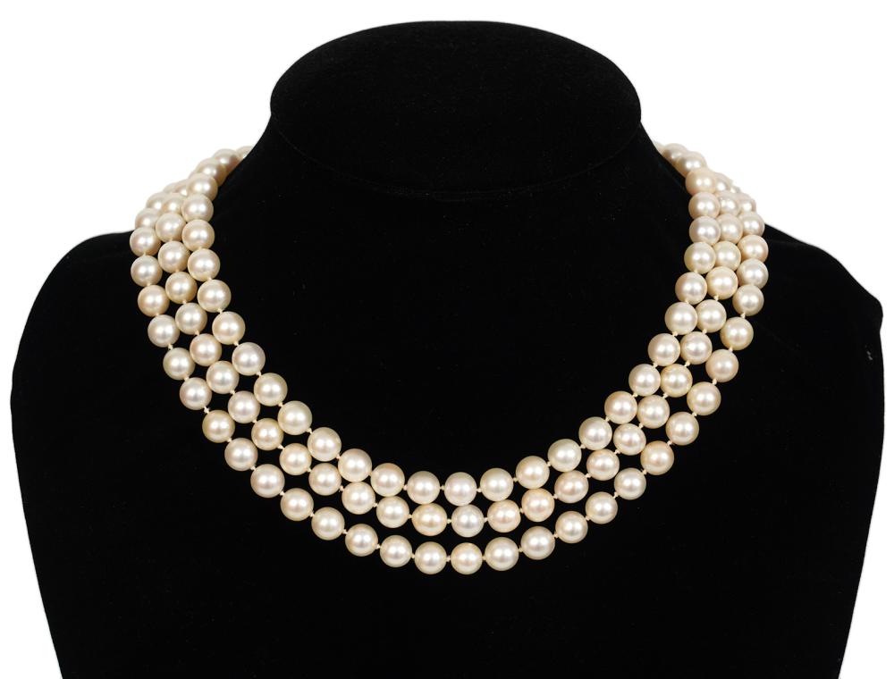 TRIPLE STRAND CULTURED PEARL &