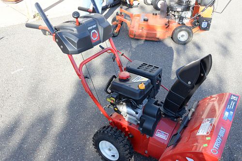TROY-BILT STORM 2410 24"