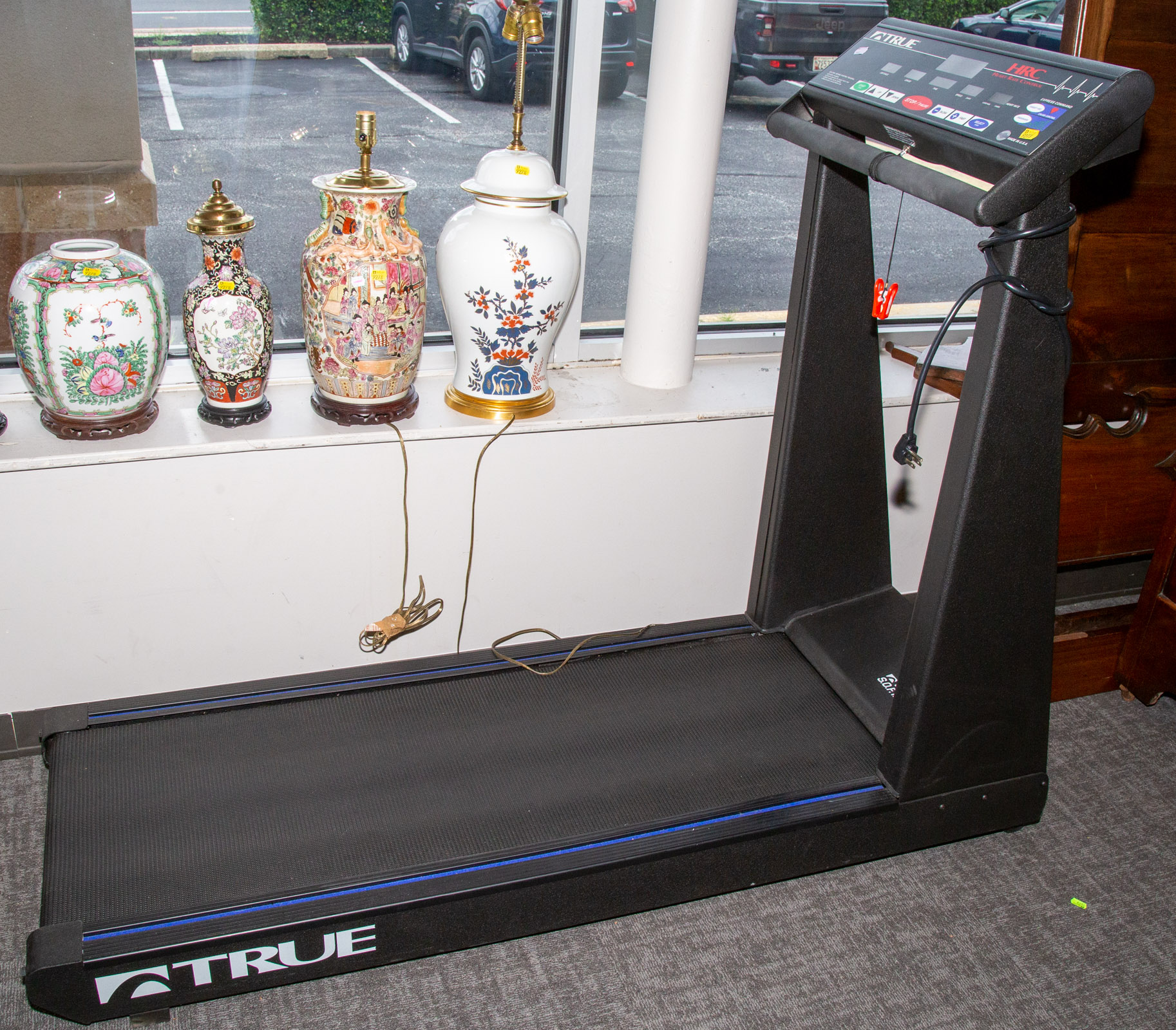 TRUE HRC DIGITAL TREADMILL True 450