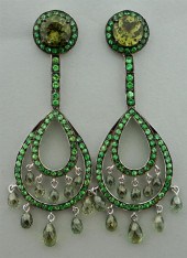TSAVORITE AND PERIDOT DROP EAR