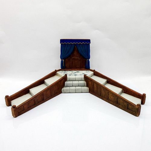 TUDOR COLLECTION DISPLAY BASE -