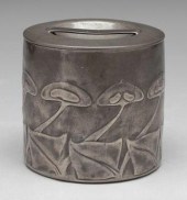 Tudric pewter biscuit box, rou