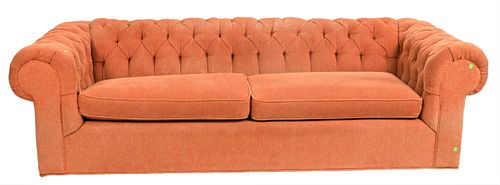 TUFTED UPHOLSTERED SOFATufted