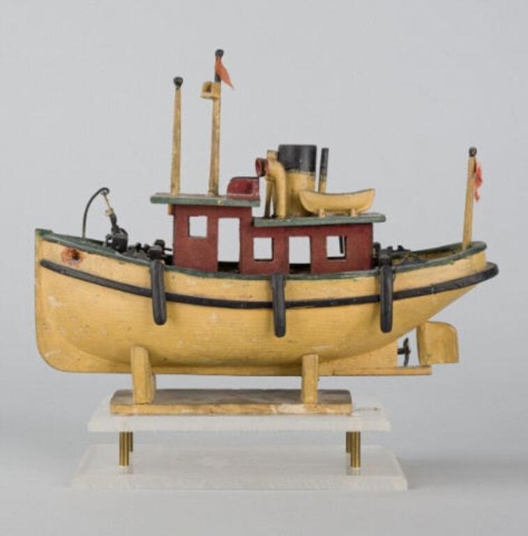 TUGBOAT MODELA model in wood of a