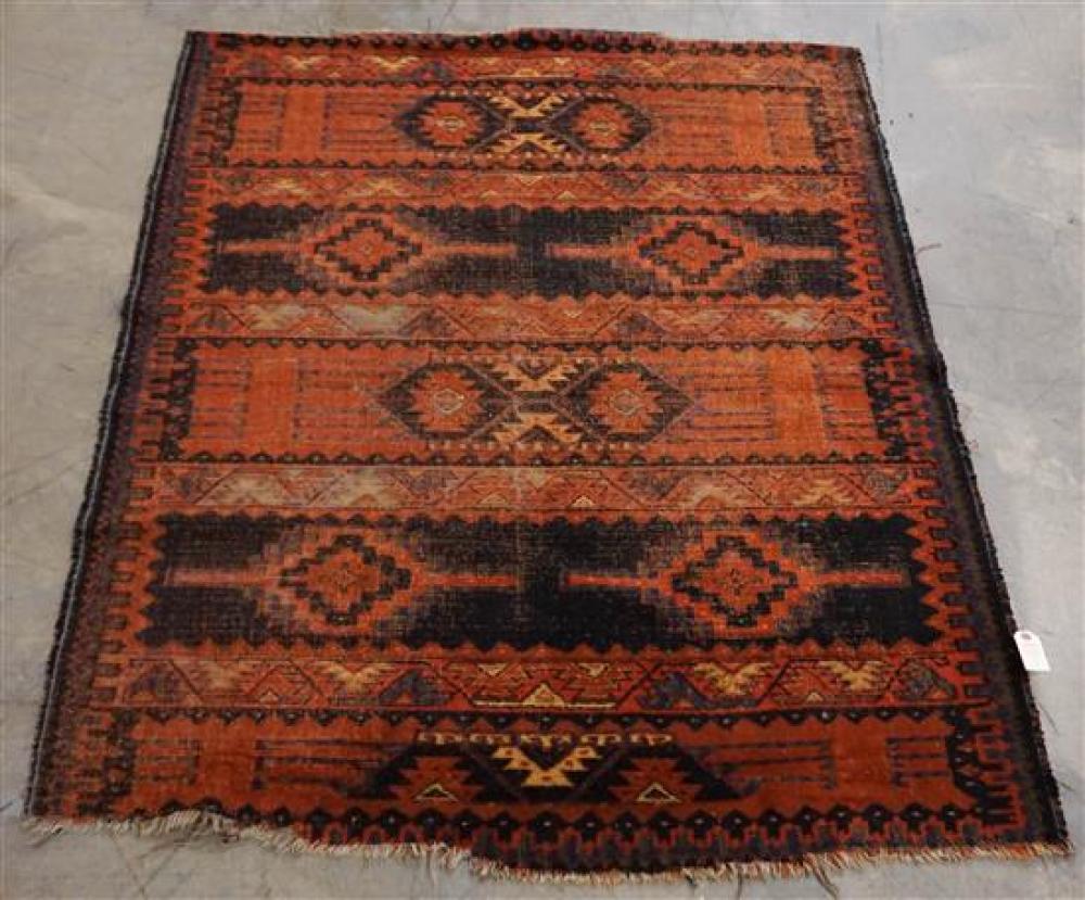 TURKISH DESIGN RUG, 5 FT 7 IN X 4