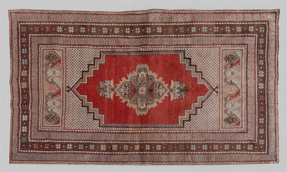 TURKISH OUSHAK WOOL RUGTURKISH