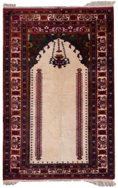 TURKISH PRAYER RUG: 3'7" X 6'3