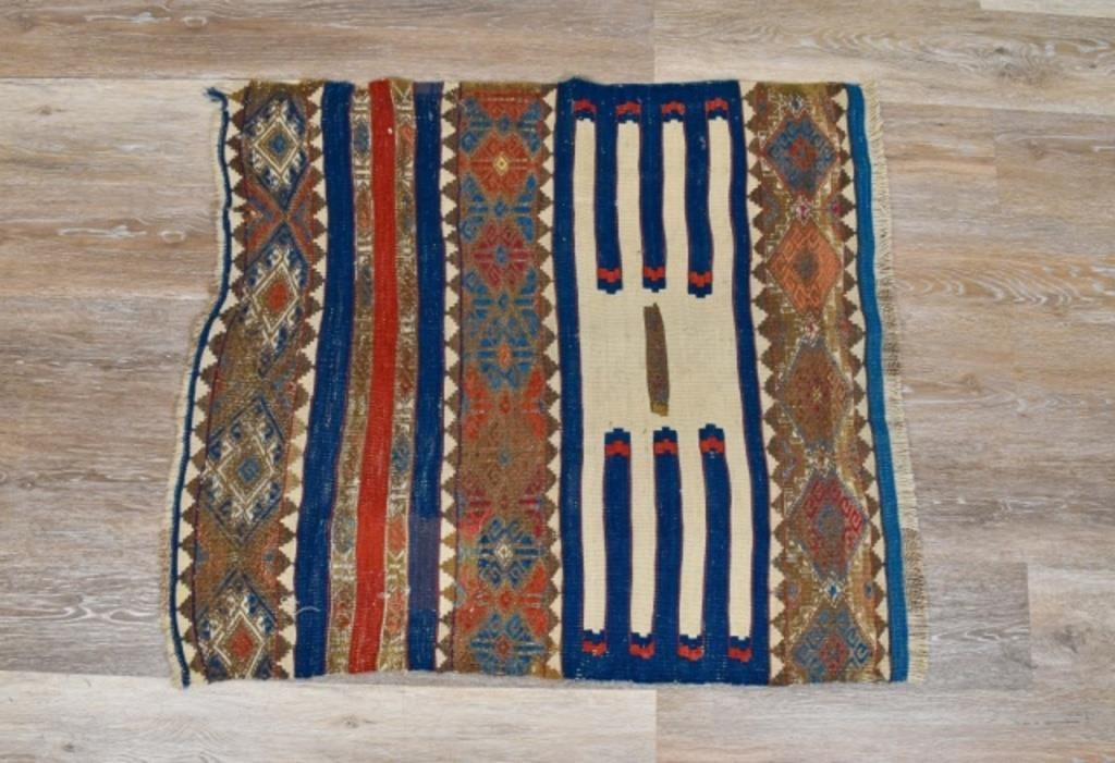 TURKISH PRAYER RUGTurkish prayer