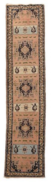 TURKISH RUGearly to mid 20th c