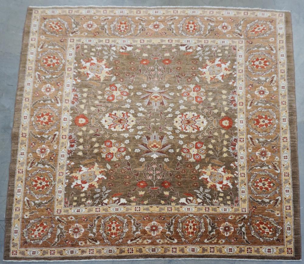 TURKISH TABRIZ DESIGN RUG, 6 FT 7
