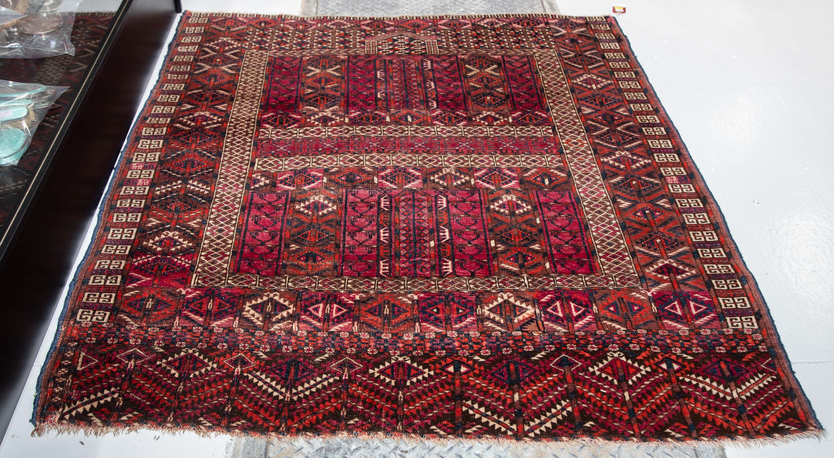 TURKOMAN HATCHLI RUG, TURKMENISTAN,