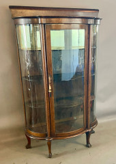 TURN OF THE CENTURY OAK CURVED